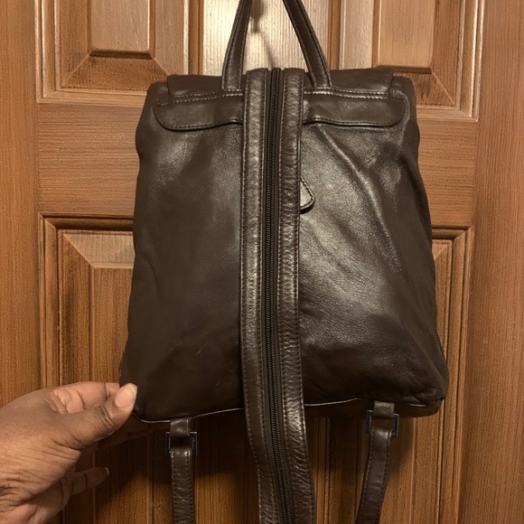 Wilson’s Leather Eat 1899 Backpack Purse - Picture 6 of 11